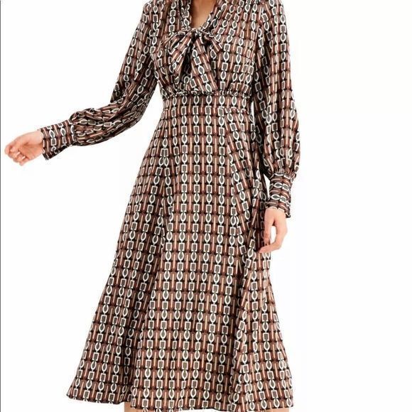 INC Women's Dress Brown Size Medium Chain Printed Tie-Front V-Neck $119. - Picture 1 of 13